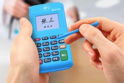 拉卡拉客服能咨询什么？